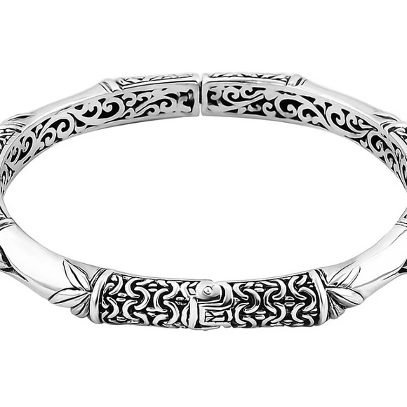 Bali Legacy Sterling Silver Borobudur Bracelet (25 grams) - Picture 4 of 6